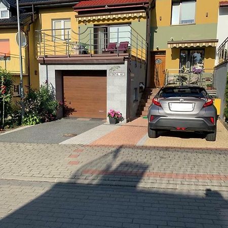 Pokoje Goscinne Matros Устроне Морске Екстериор снимка